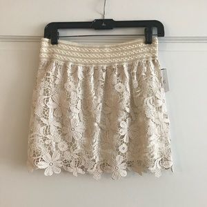Large floral lace skirt from Windsor(new with tag)